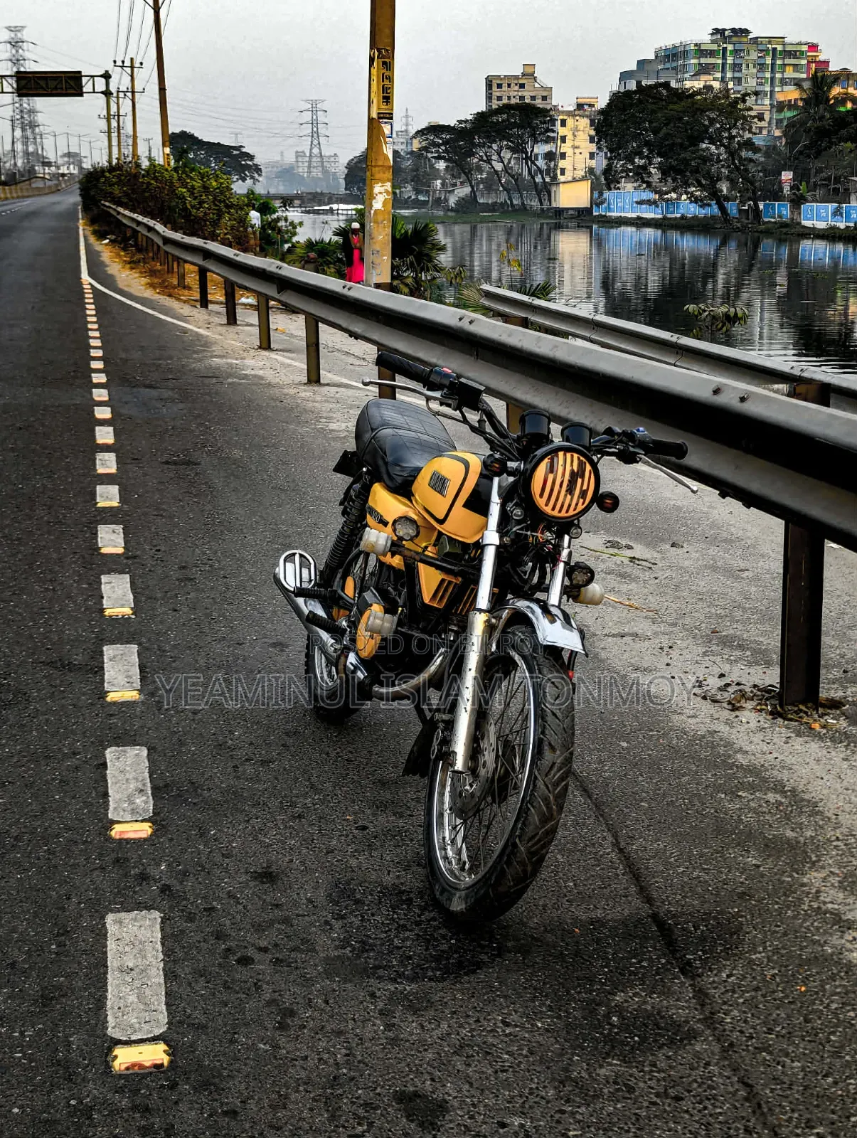 Yamaha 2002 Yellow