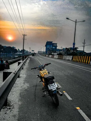 Yamaha 2002 Yellow