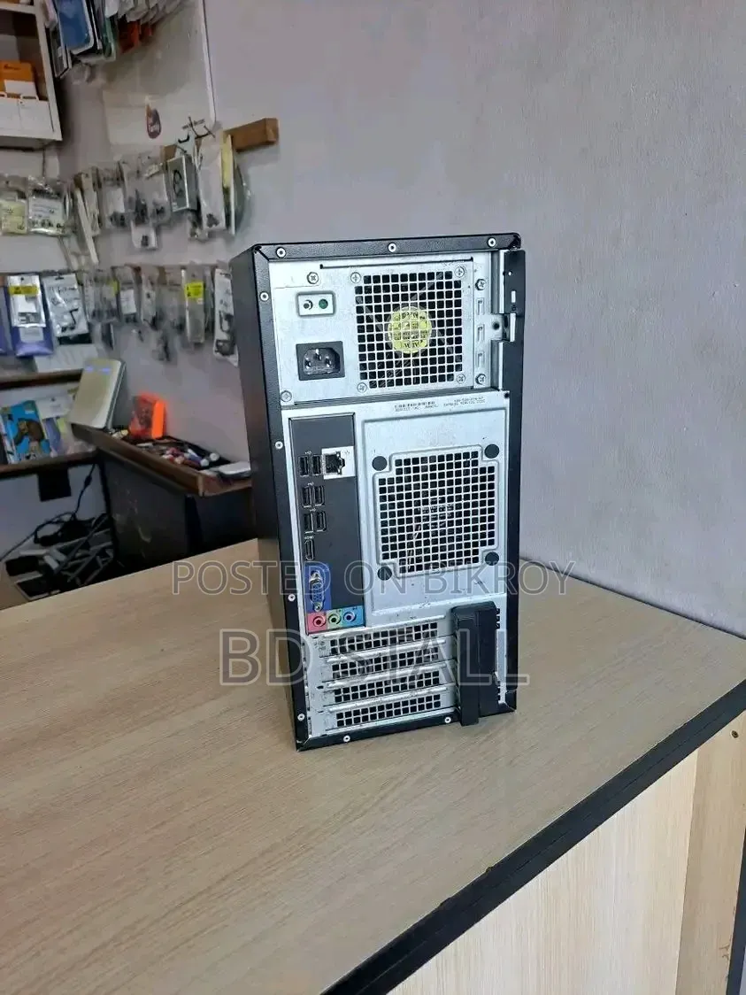 Desktop Computer Dell OptiPlex 3020 8GB Intel Core i3 HDD 500GB