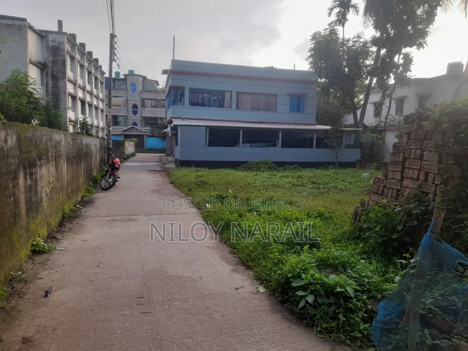 1 Bedroom House in Narail Sadar for Sale