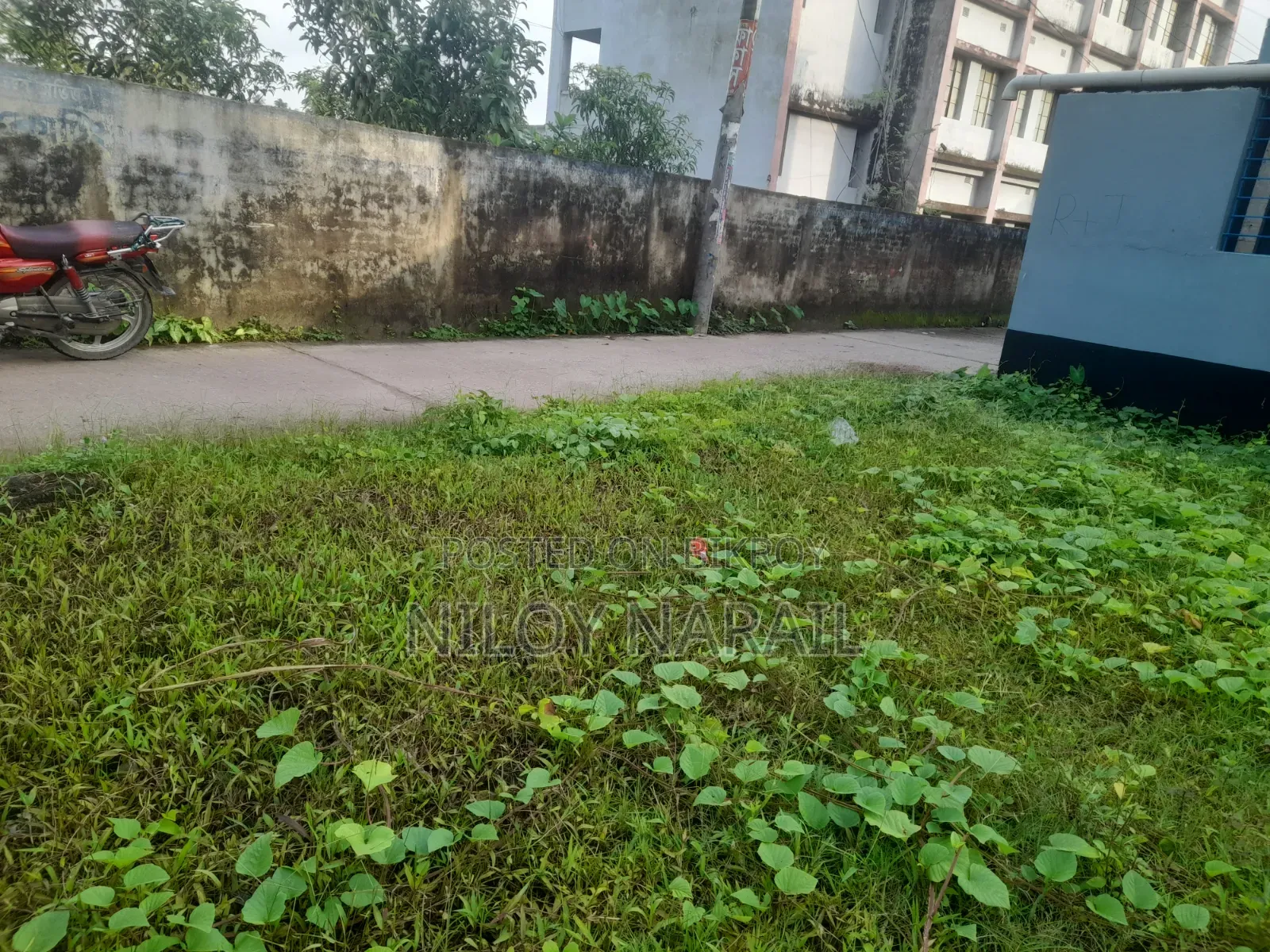 1 Bedroom House in Narail Sadar for Sale