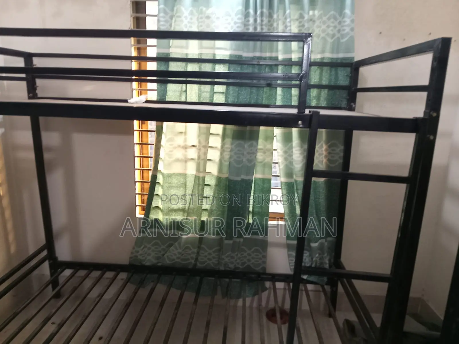 Sturdy Steel Bunk Bed (Single Size)