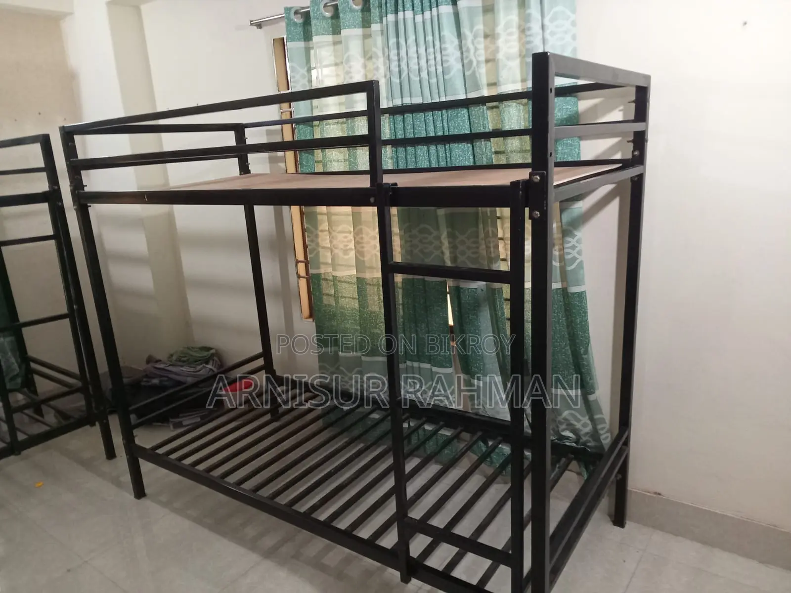 Sturdy Steel Bunk Bed (Single Size)