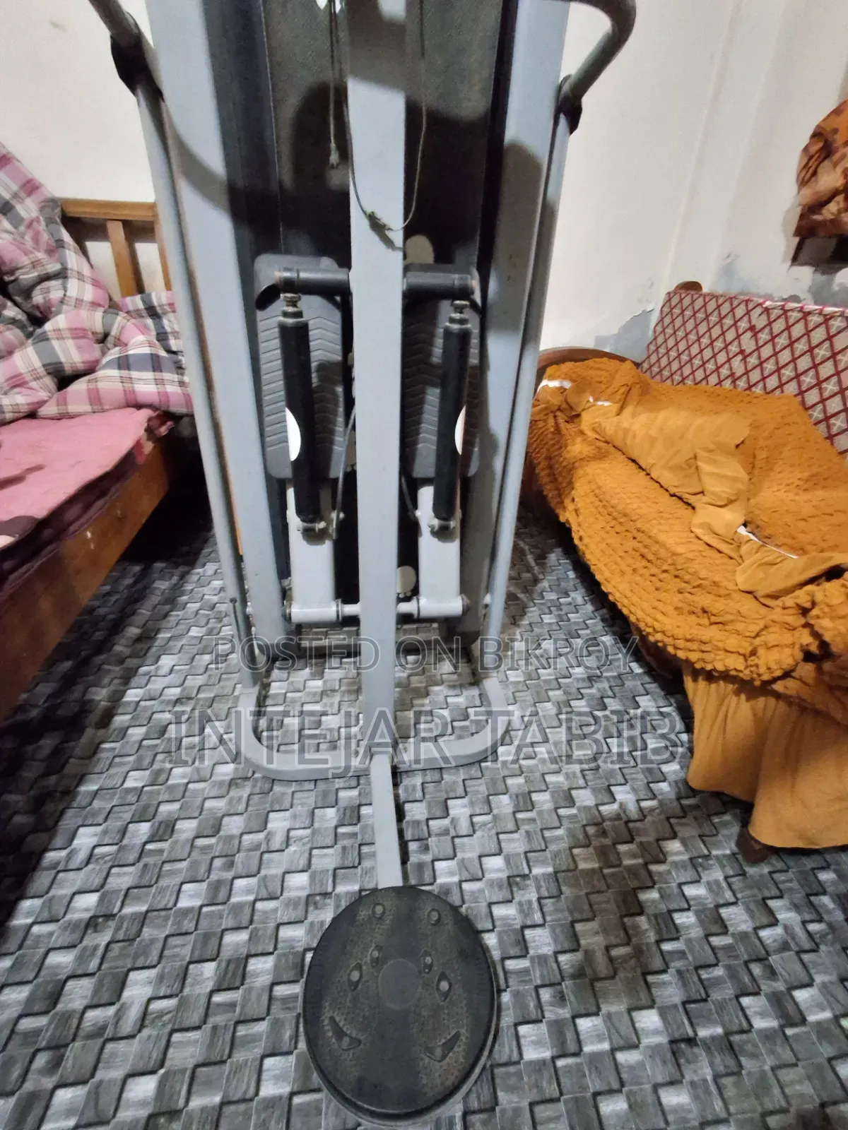 Treadmill (Analog)