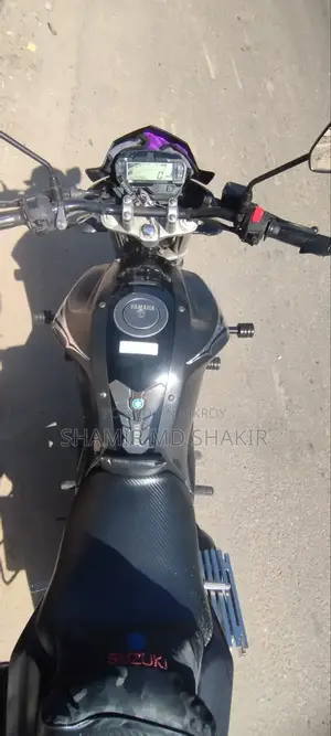 ইয়ামাহা এফজেড ২০২০ কালো