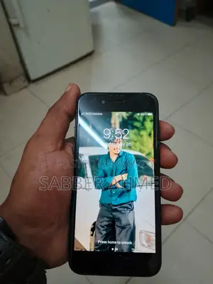 অ্যাপল আইফোন ৭ ১২৮ জিবি ব্ল্যাক