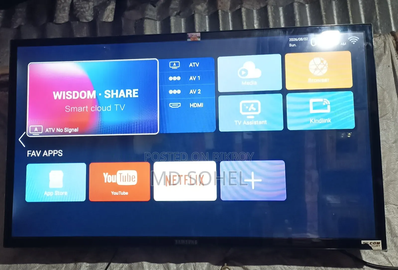 LED Smart TV Voice Control
