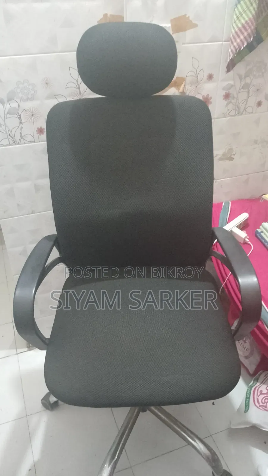 অফিস চেয়ার গুড কন্ডিশন