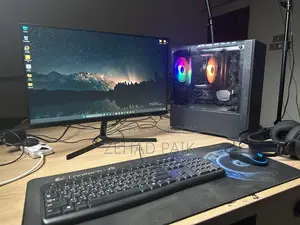 Desktop Computer MSI model 16GB AMD Ryzen 7 HDD+SSD 1TB