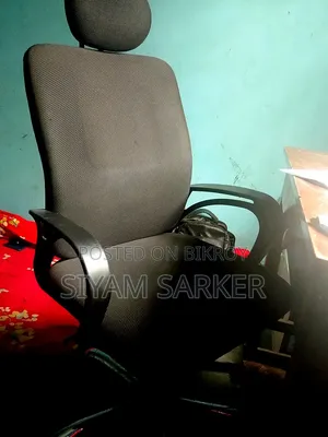 অফিস চেয়ার গুড কন্ডিশন