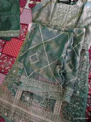 অনেক ভালো কোয়ালিটির ড্রেস