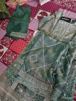 অনেক ভালো কোয়ালিটির ড্রেস