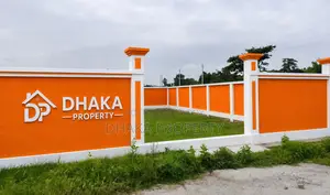 সেক্টর-২ এ ৩০০ ফুট সংলগ্ন ৭.৫ কাঠা লেক ইস্ট