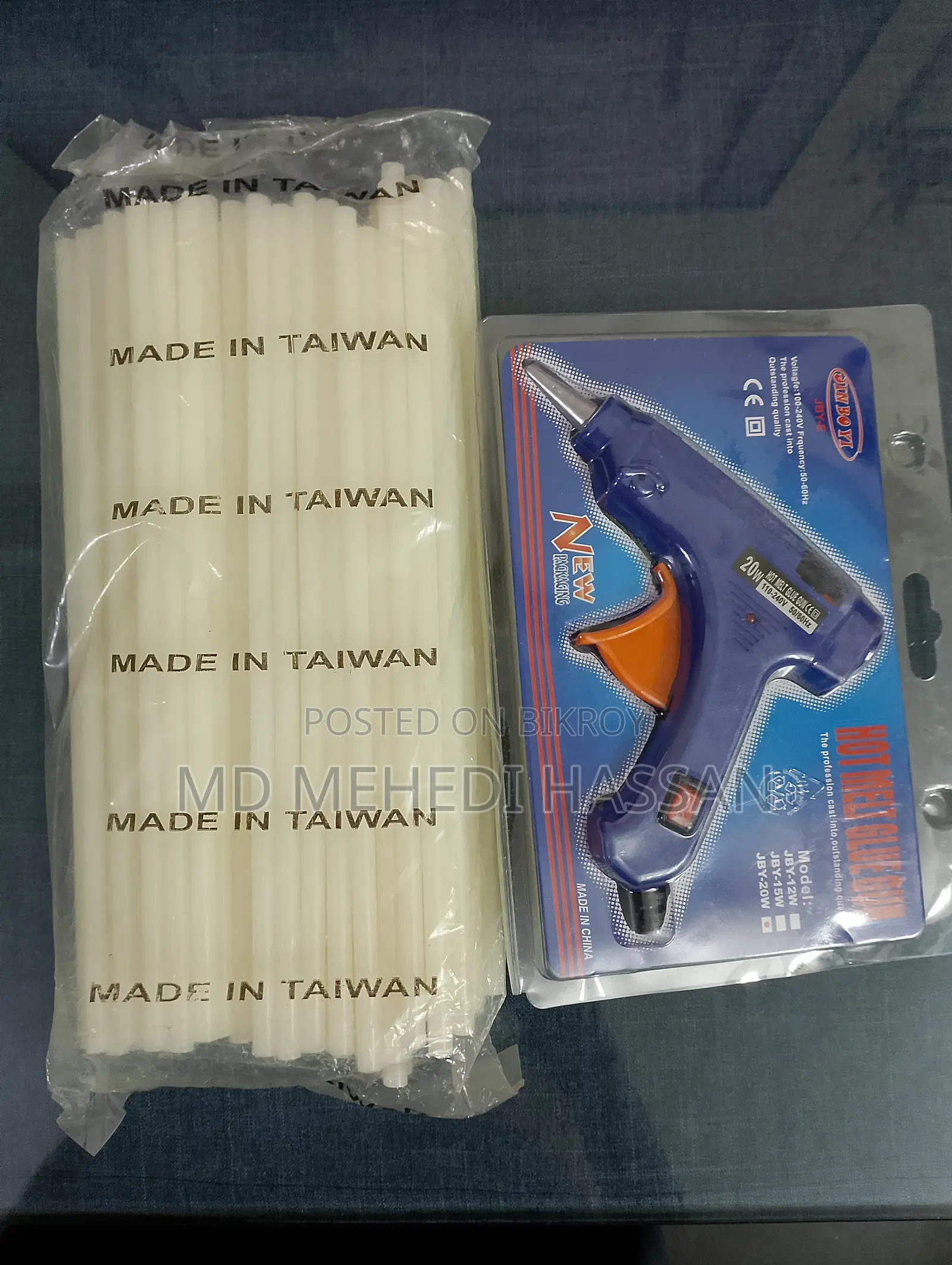 Hot Melt Glue Gun and Glue Stick Combo Pack