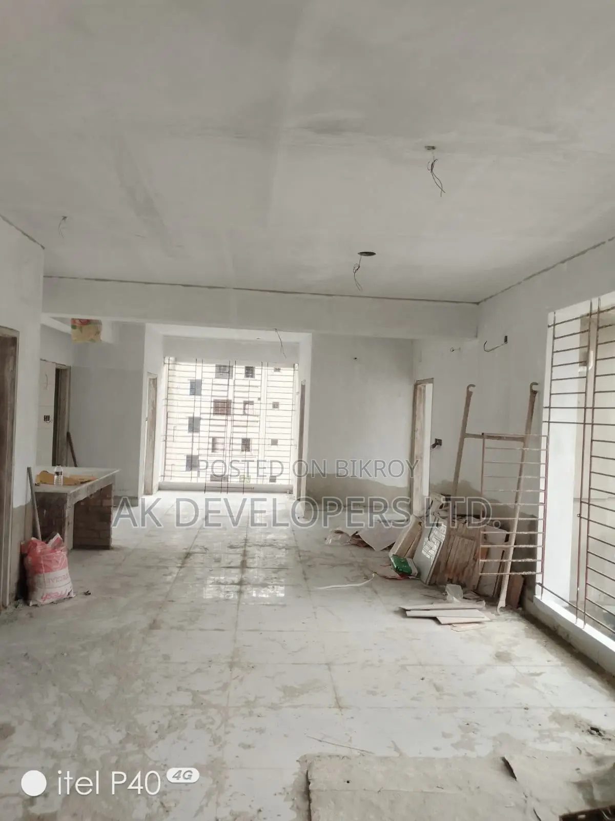 4 Bedroom Apartment in Sukoon, Basundhara for Sale