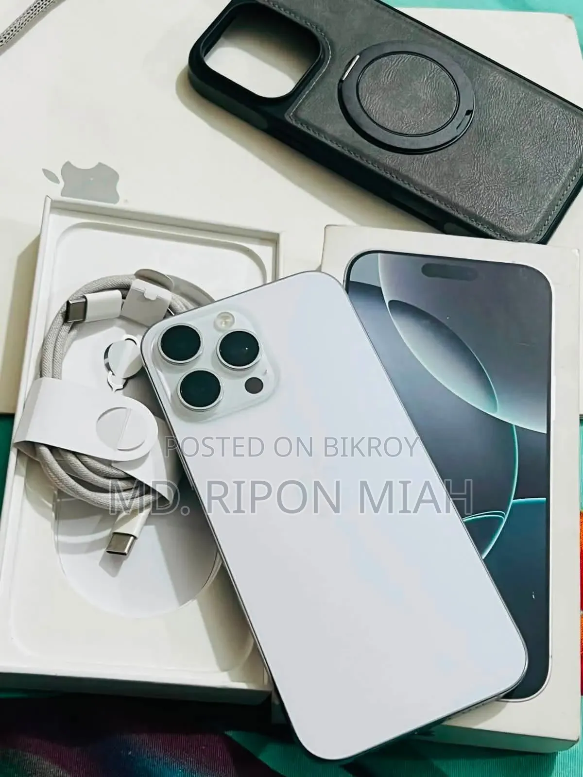 Apple iPhone 16 Pro Max 256 GB White