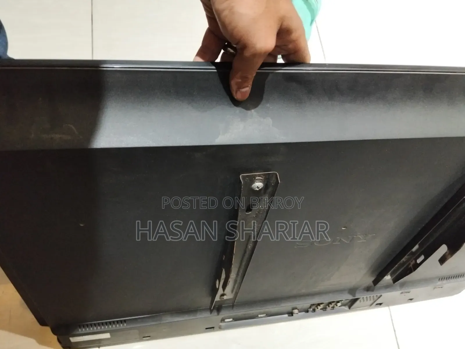 Sony Bravia KLV-40EX430 40-Inch LCD TV