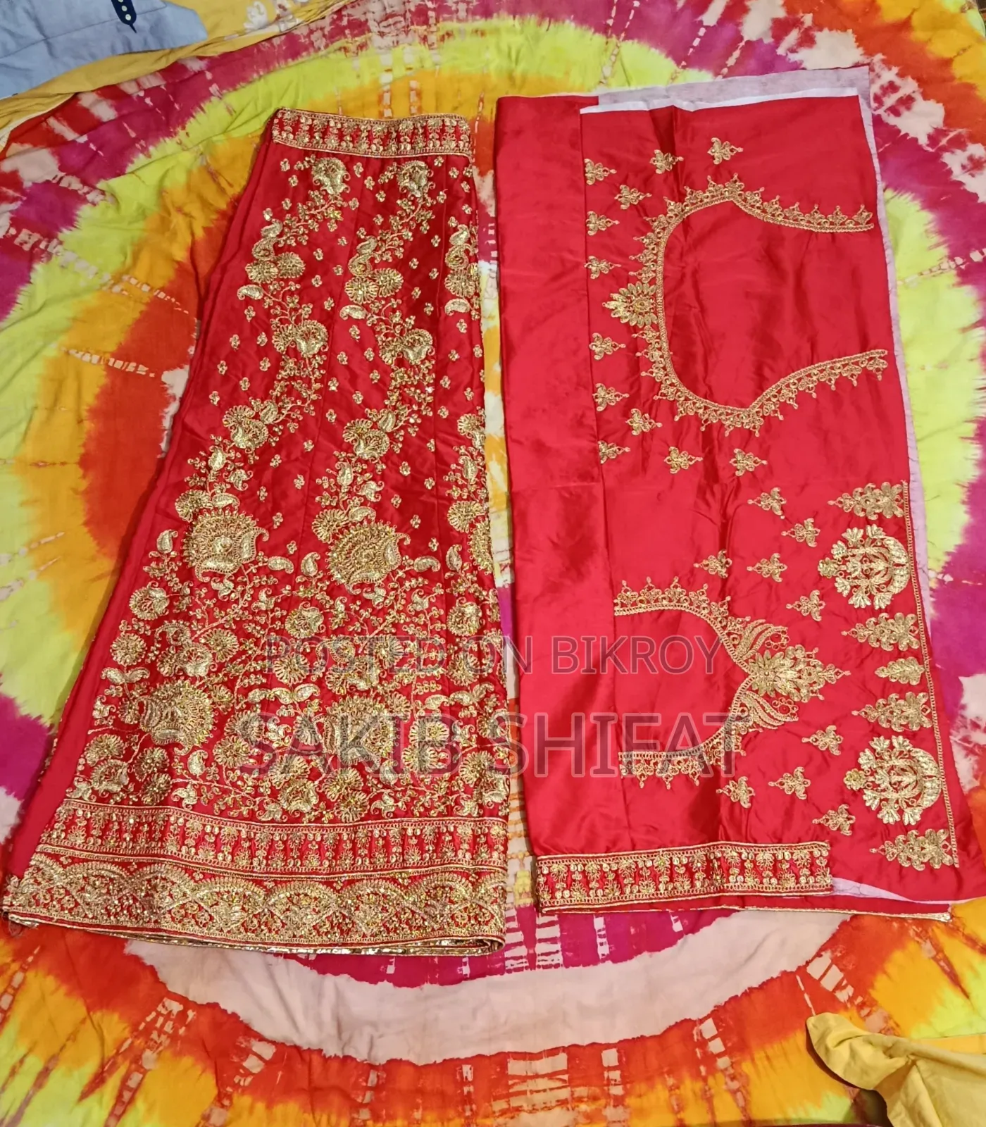 লেহেংগা বিক্রি হবে।