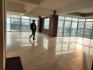 2900 Sqft Open Office Space For Rent Gulshan 1 Lake View Nice Space