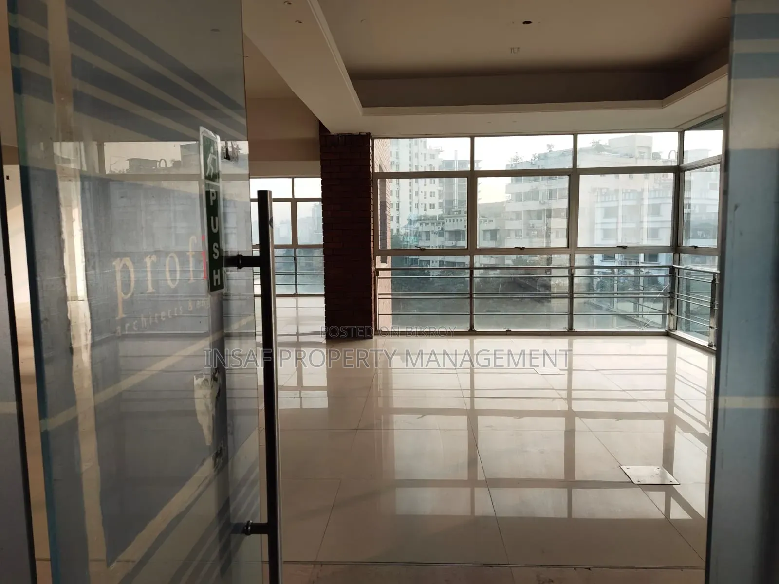 2900 Sqft Open Office Space For Rent Gulshan 1 Lake View Nice Space