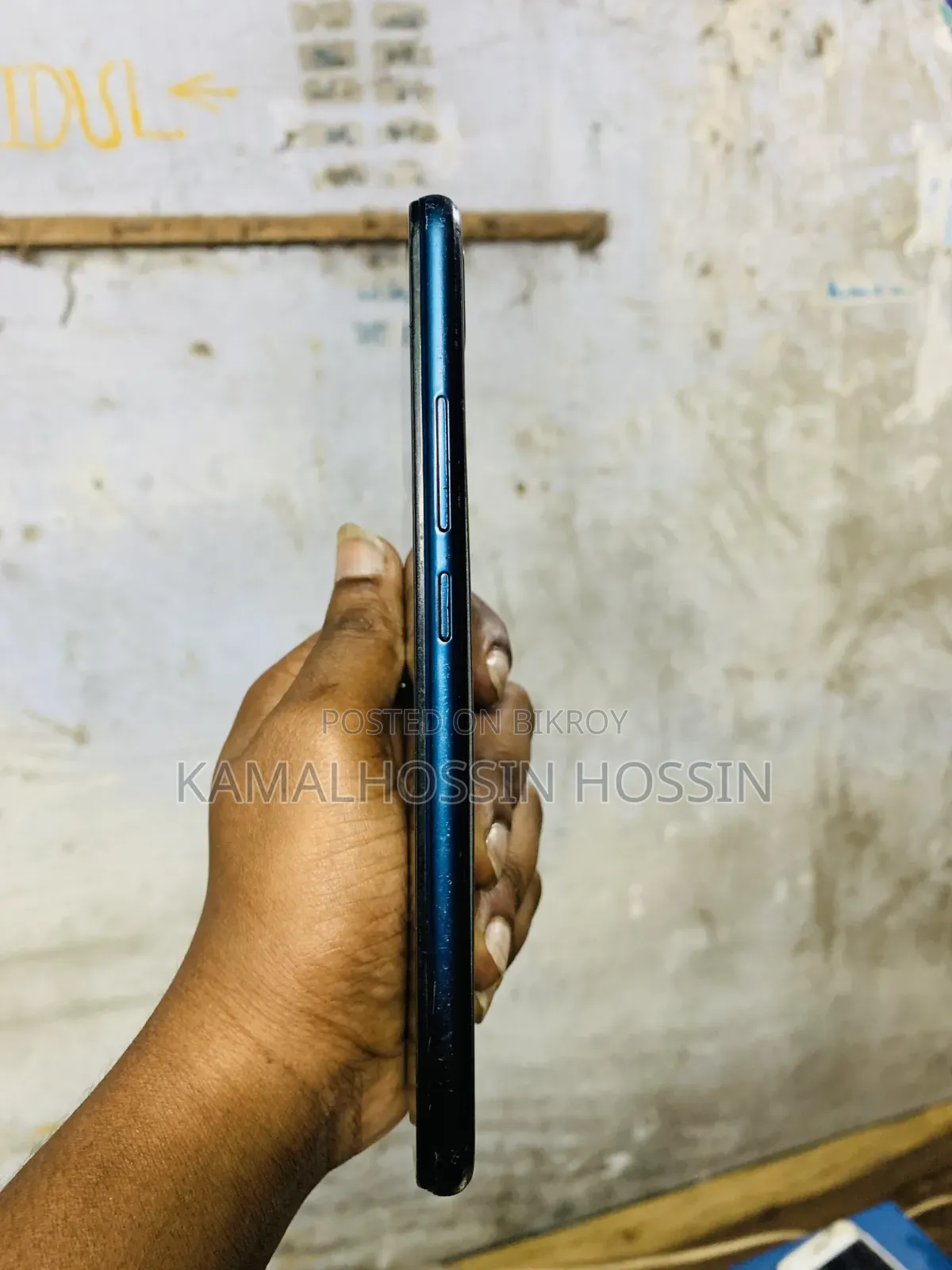 ভিভো ওয়াই১১ ৩২ জিবি নীল