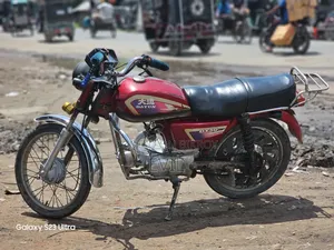 Dayang DY100T-8M 2000 Red