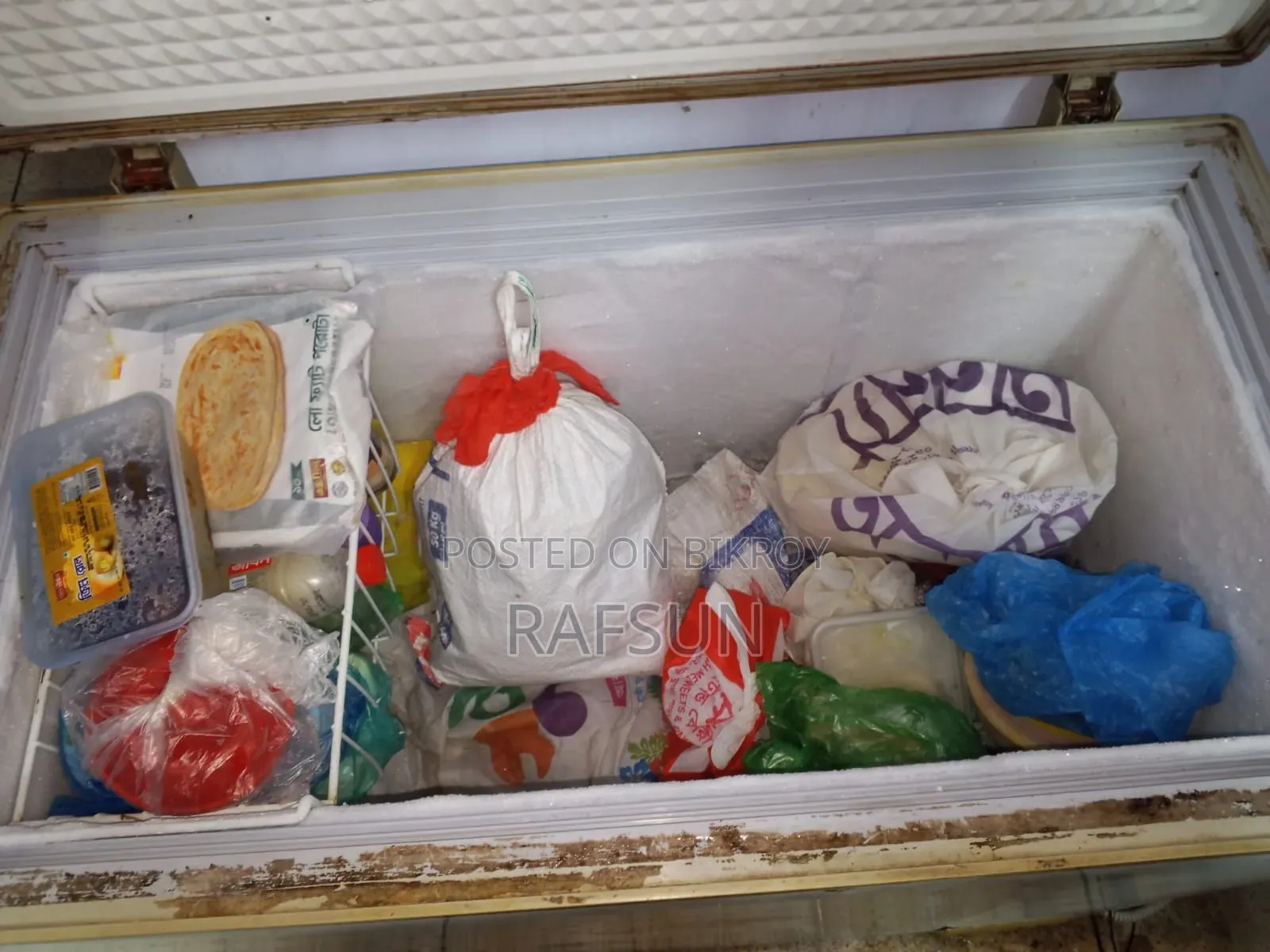 Singer Deep Fridge