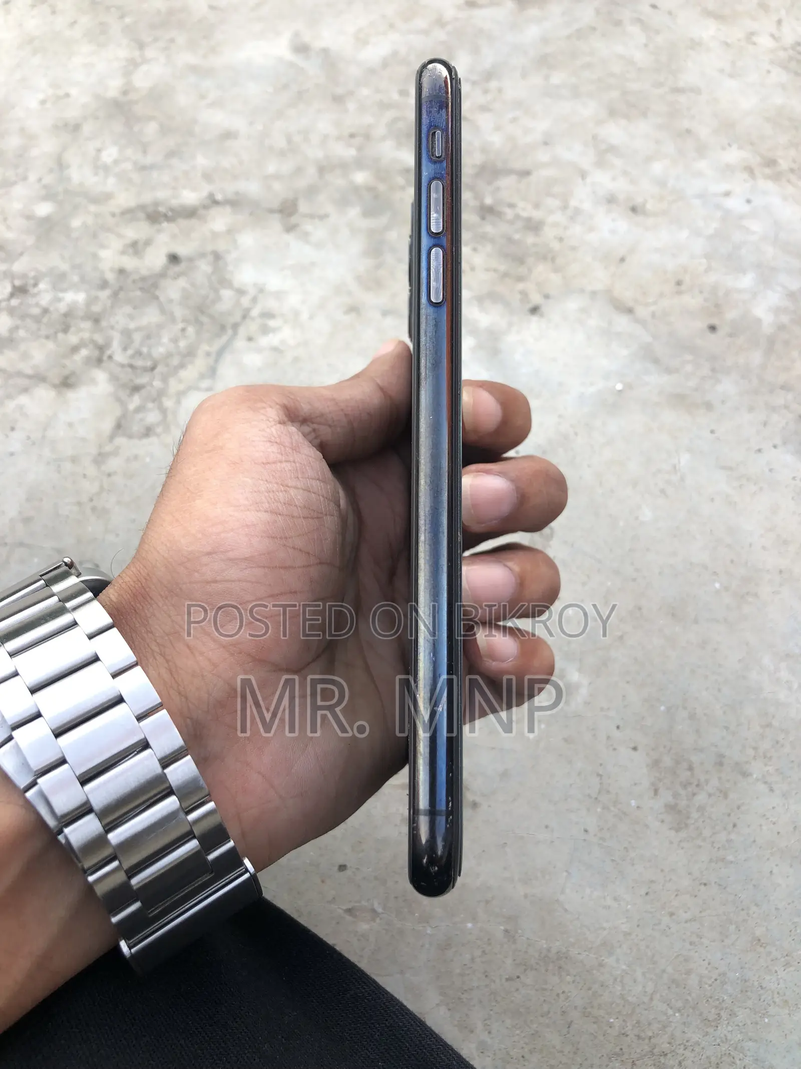 অ্যাপল আইফোন ১১ প্রো ম্যাক্স ২৫৬ জিবি ব্ল্যাক