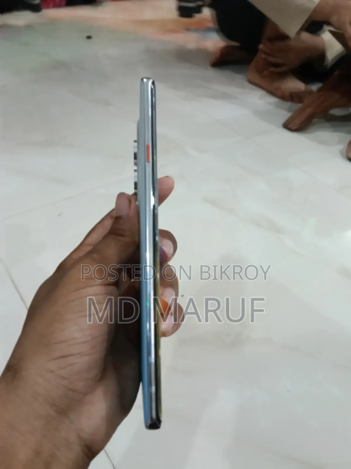 টেকনো ক্যামন ৪০ প্রো ৪জি ২৫৬ জিবি হোয়াইট