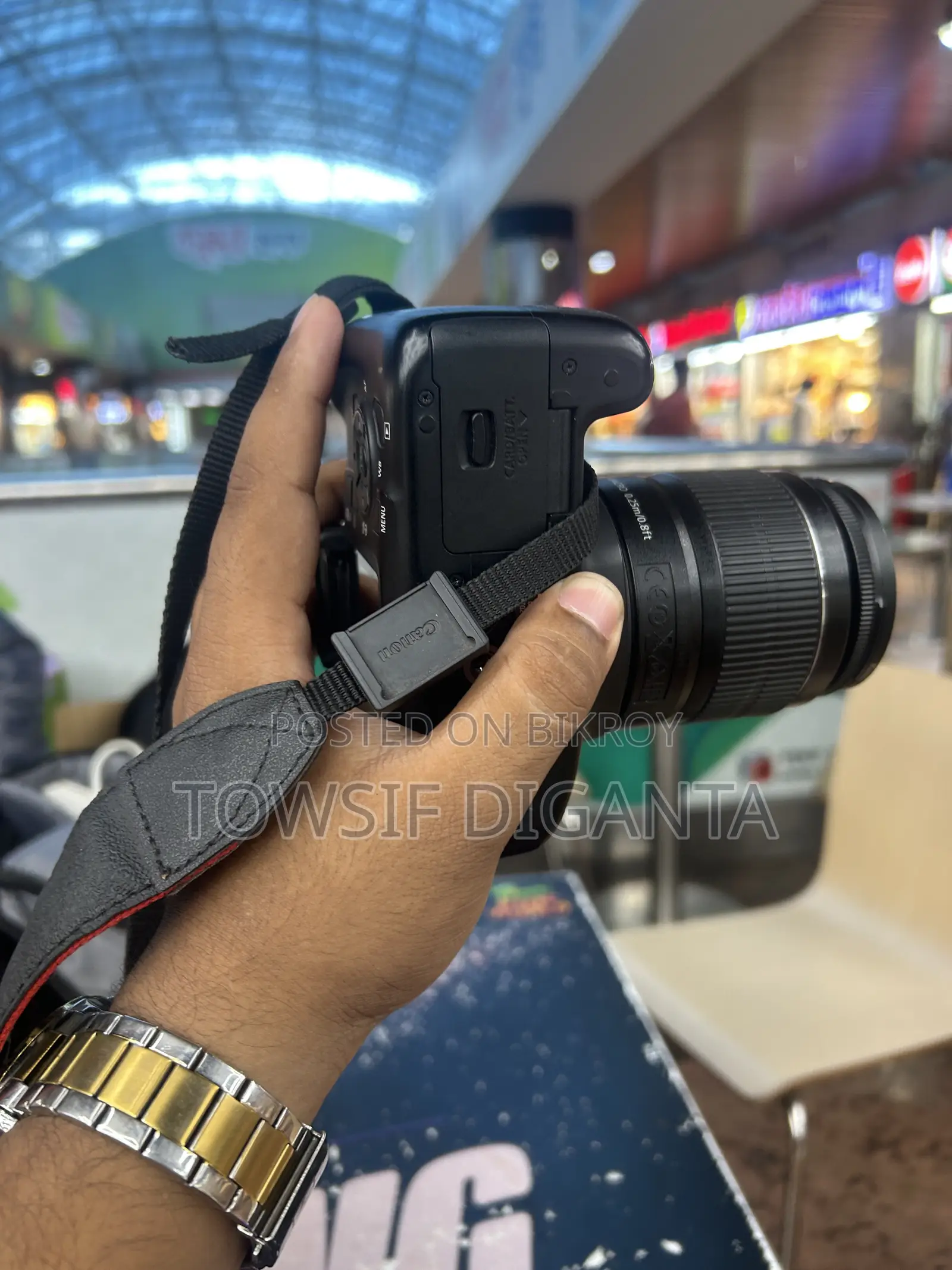 Canon EOS 4000D