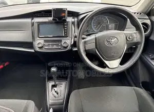 Toyota Axio 2021 Silver