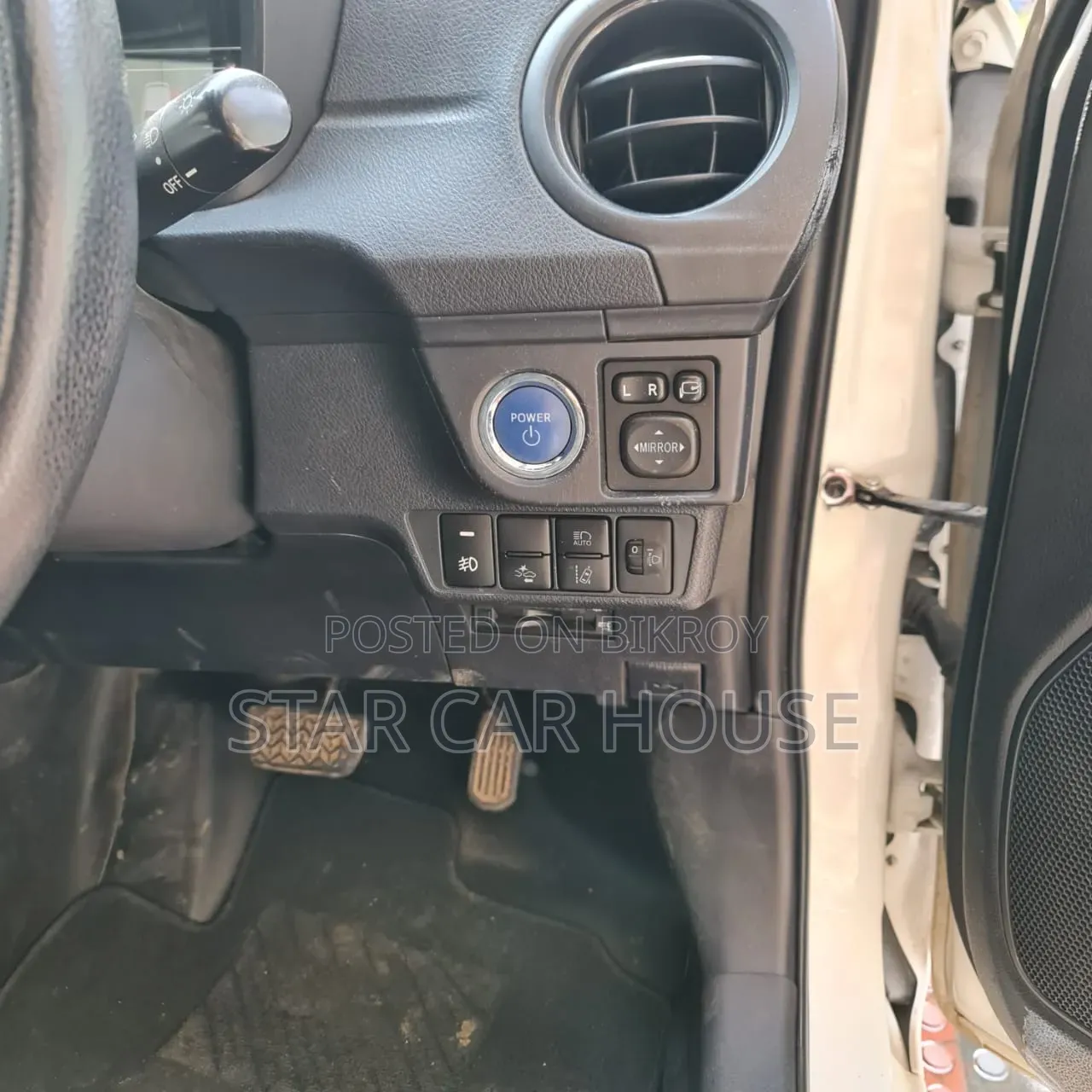 Toyota Axio 2019 White