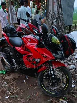 Suzuki Gixxer SF 2022 Red
