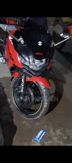 Suzuki Gixxer SF 2022 Red