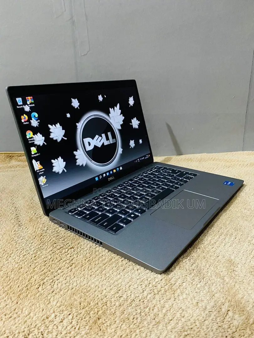 Laptop Dell 3GB Intel SSD 256GB