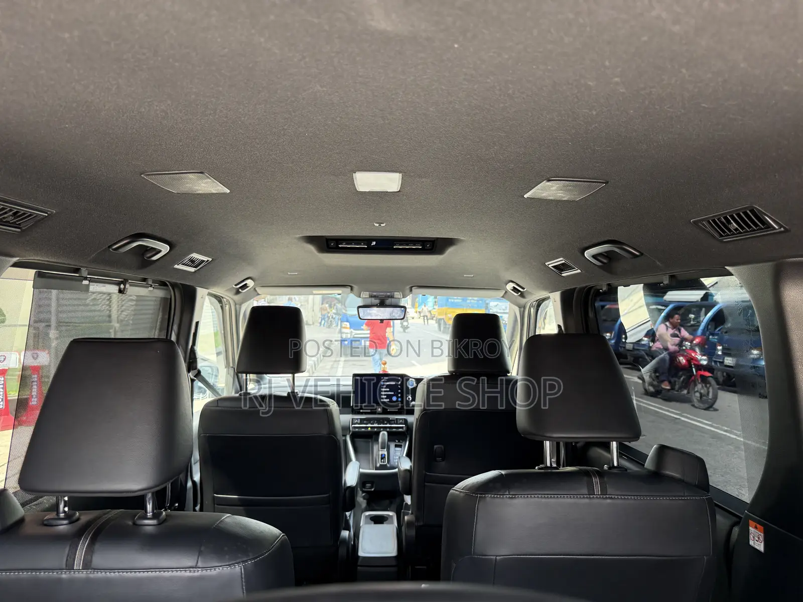 Toyota Noah 2023 Black