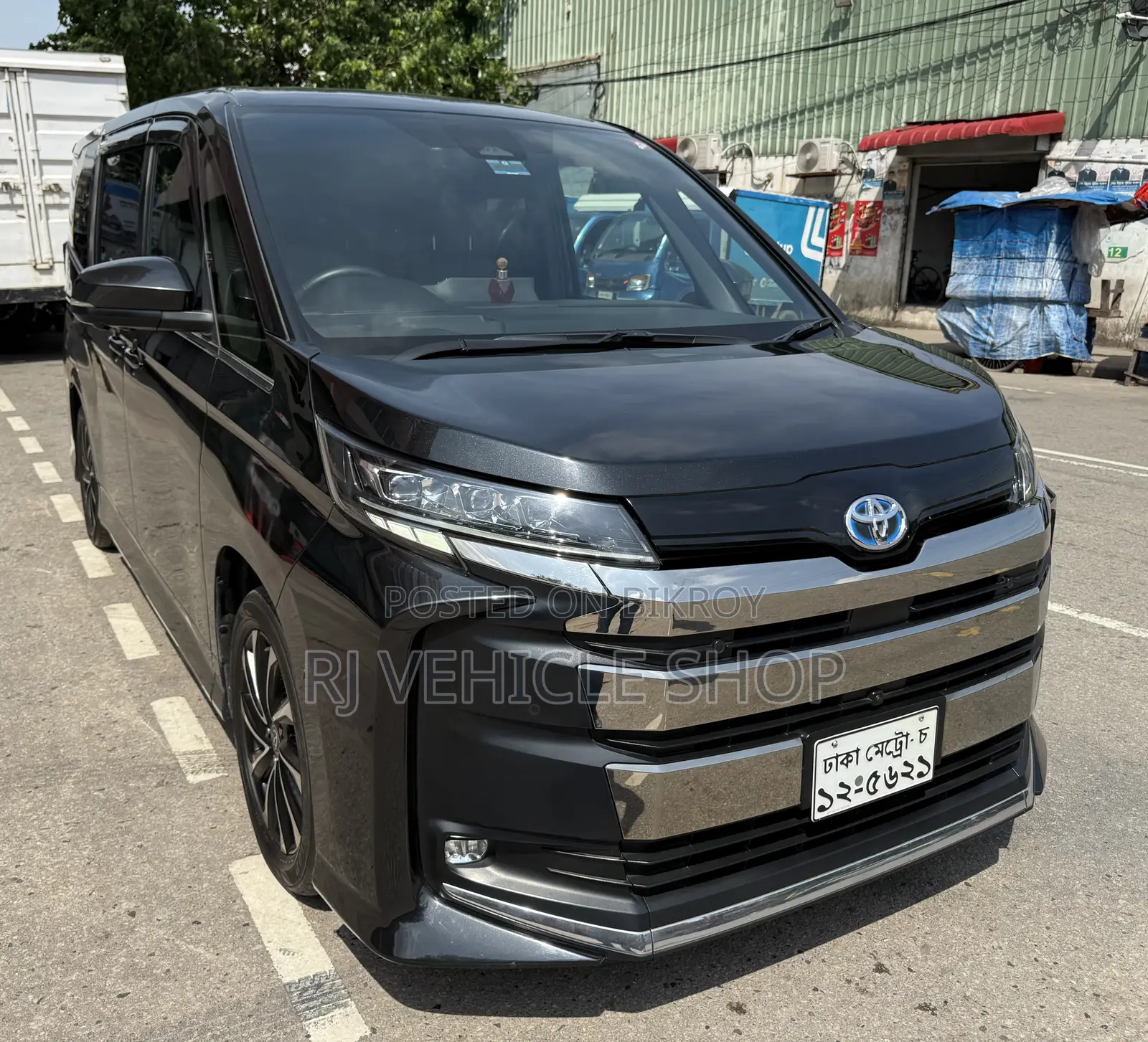 Toyota Noah 2023 Black