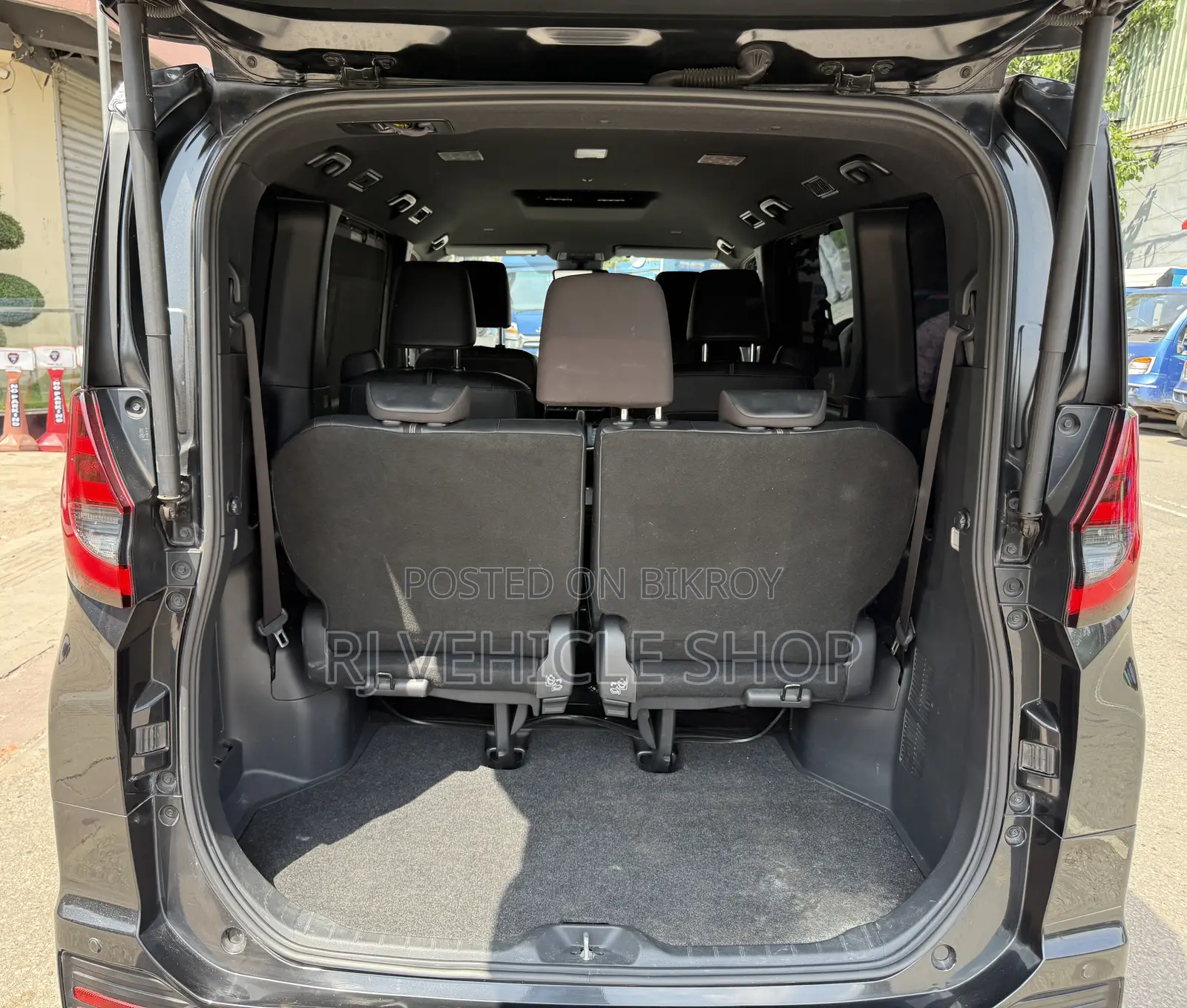 Toyota Noah 2023 Black