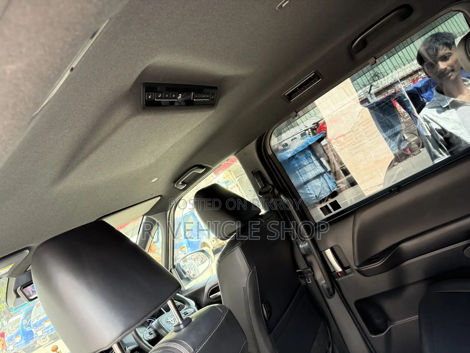 Toyota Noah 2023 Black