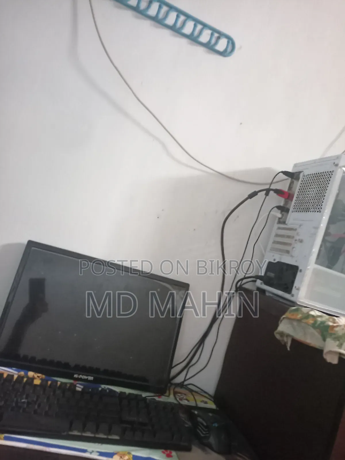 Desktop Computer 8GB Intel Core 5 SSD 128GB