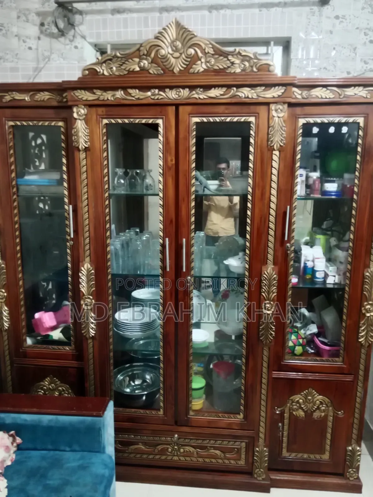 Teak wood showcase
