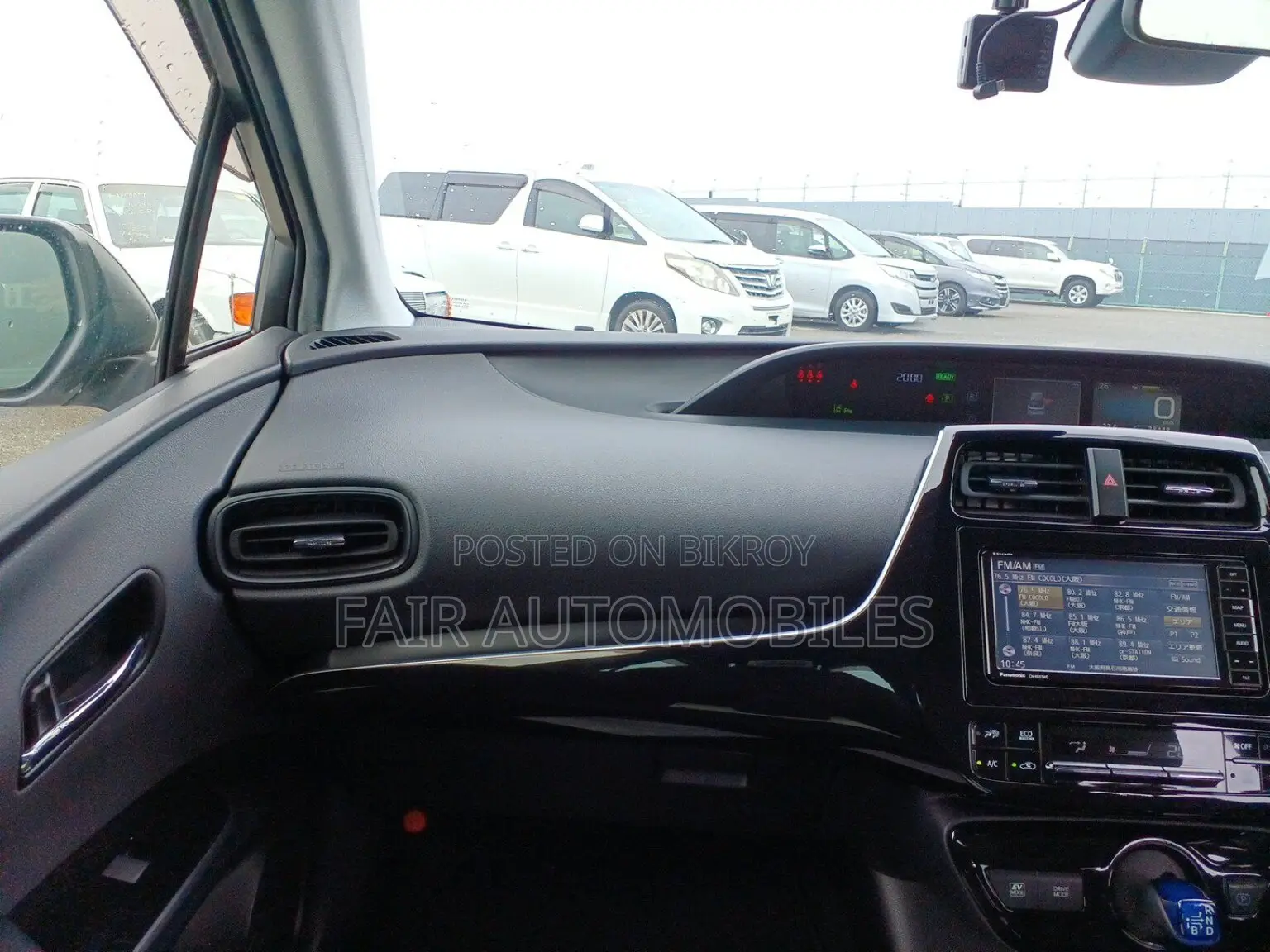 Toyota Prius 2021 Silver