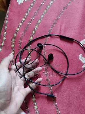ওরাইমো ওইপি-৬৫০ টাইপ-সি ইয়ারফোন