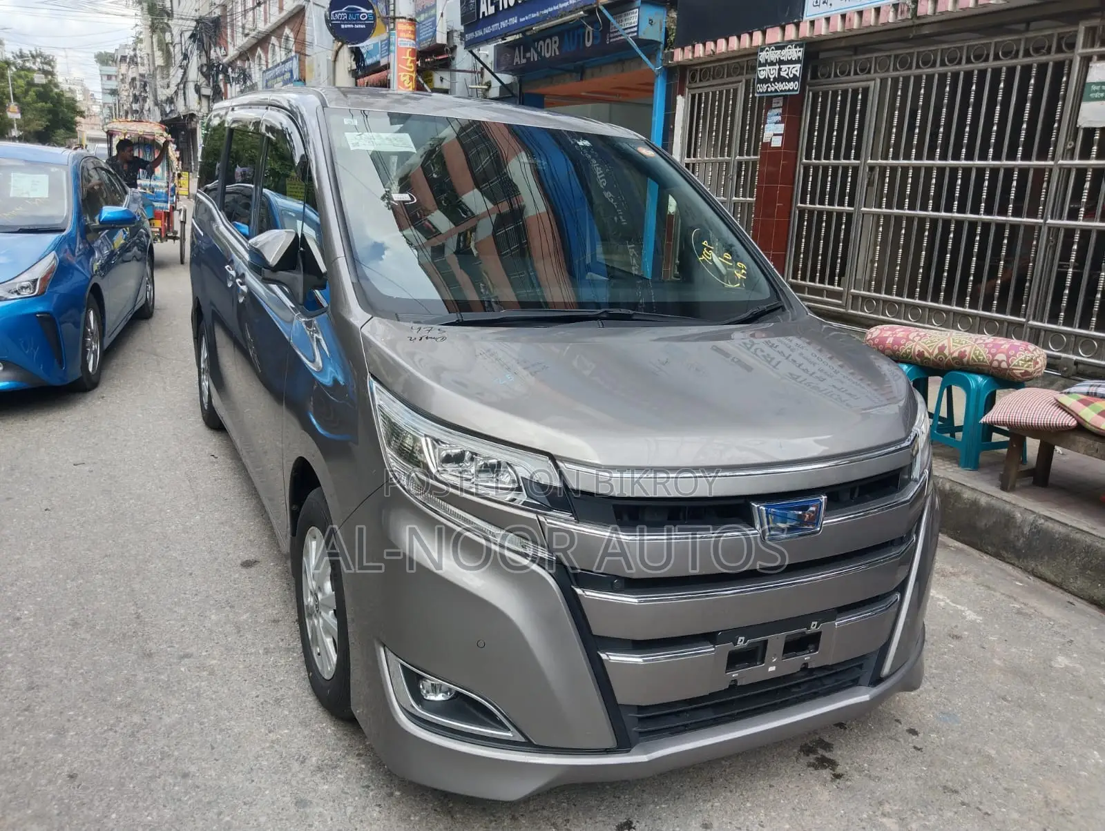Toyota Noah 2021 Brown