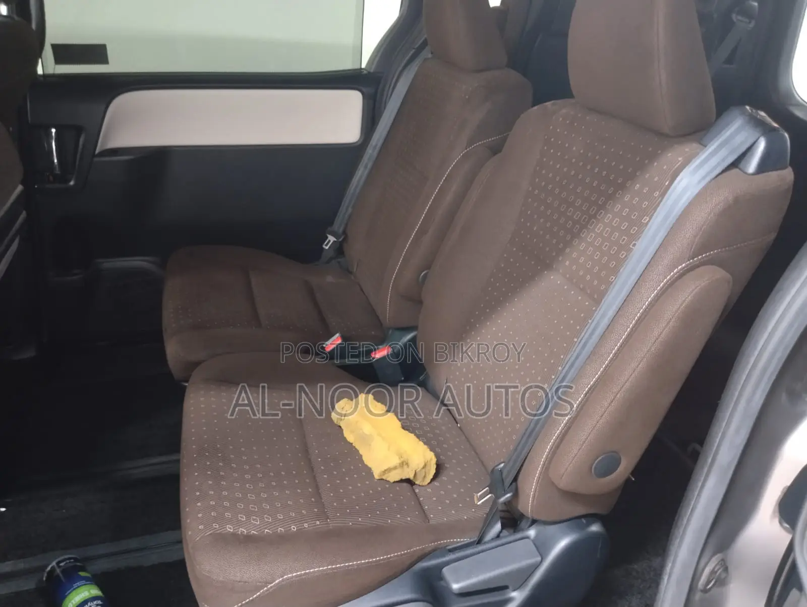 Toyota Noah 2021 Brown