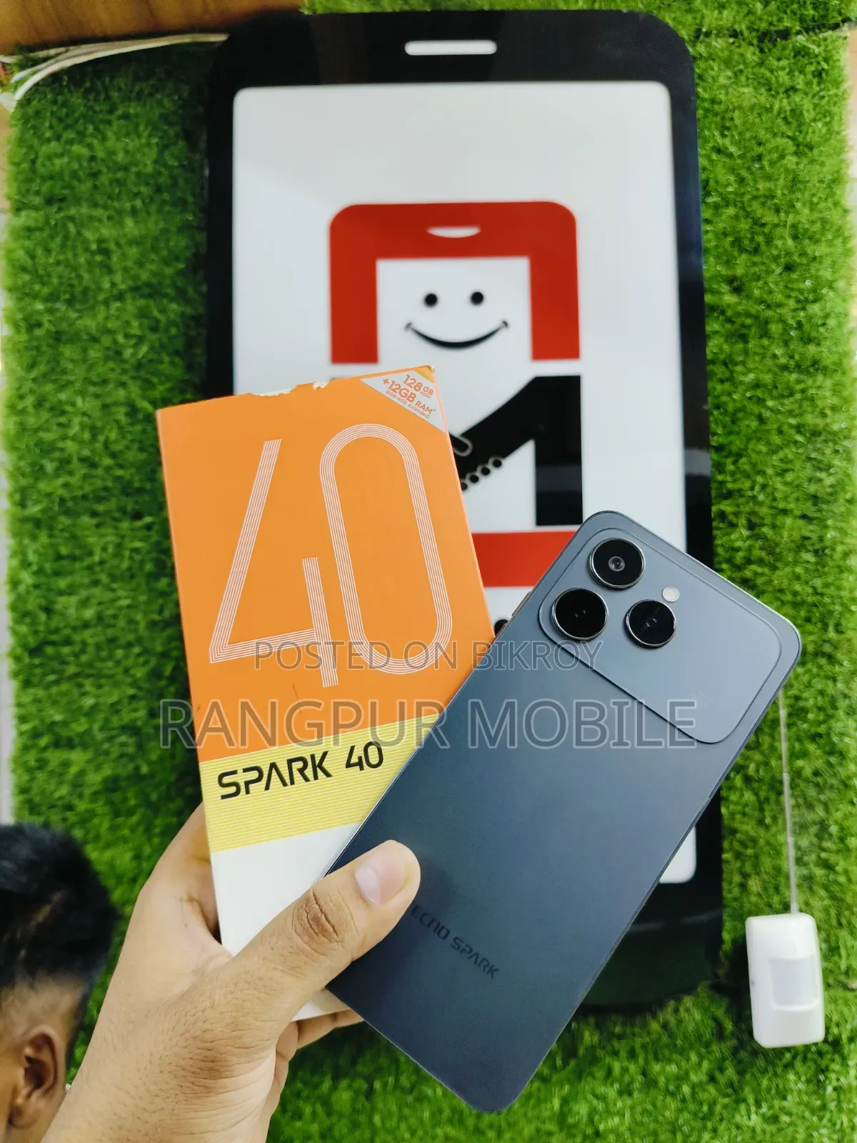 Tecno Spark 40 128 GB Black