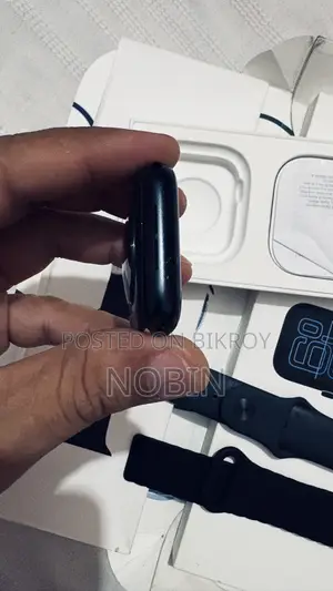 Apple Watch SE3 (44mm) | 100% Battery Health | Official Warranty |