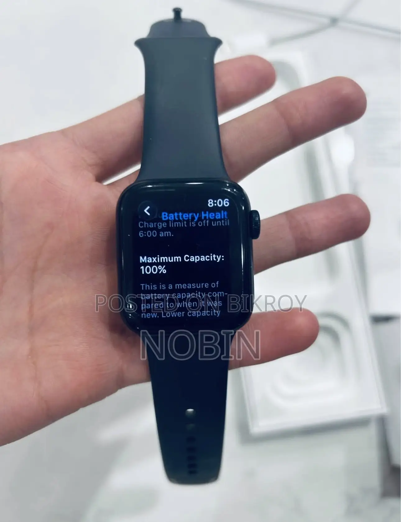 Apple Watch SE3 (44mm) | 100% Battery Health | Official Warranty |
