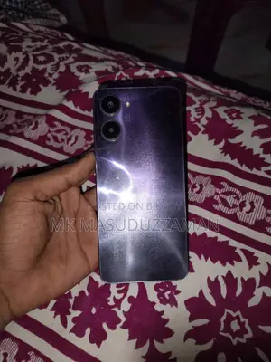 রিয়েলমি ১০ ৬৪ জিবি ব্লু