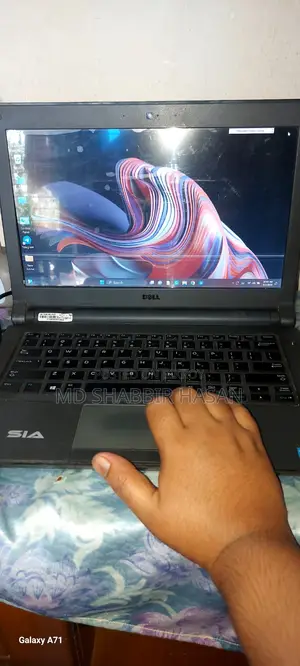 Laptop Dell Latitude 3340 4GB Intel Core i3 HDD 128GB